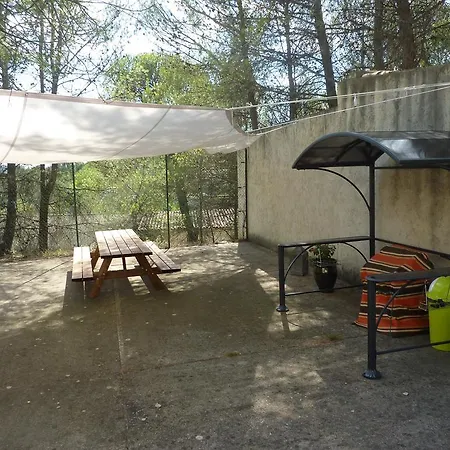 Le Clos Des Pins