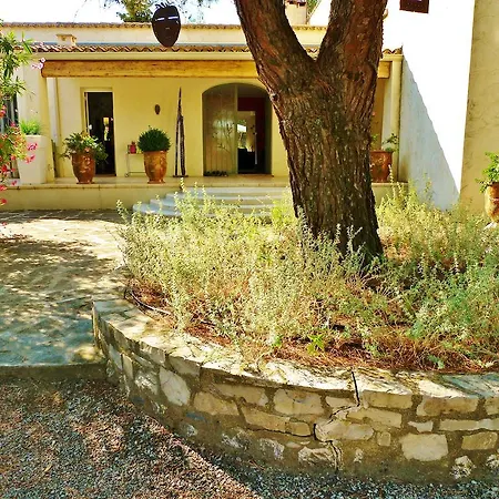 Le Clos Des Pins